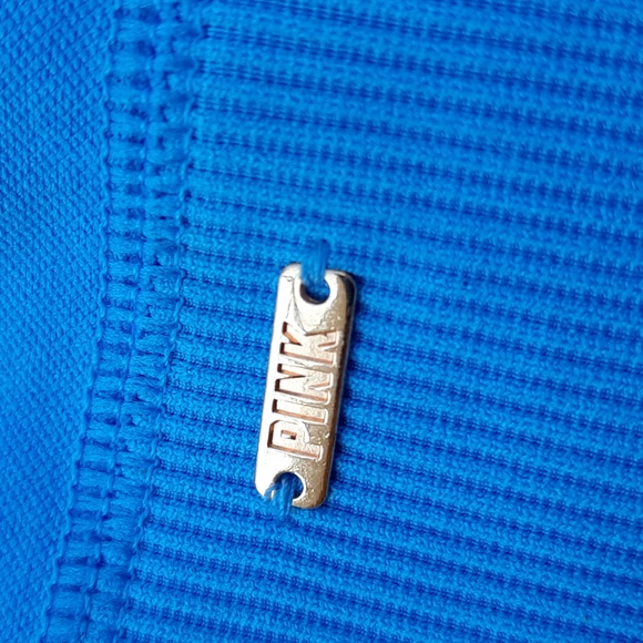 NWT, VICTORIAS SECRET PINK SEAMLESS SPORTS CROP Icy Blue Topaz, SM - Picture 9 of 11